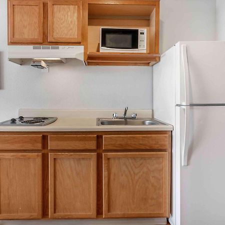 Extended Stay America Select Suites - Wichita - South Exterior photo