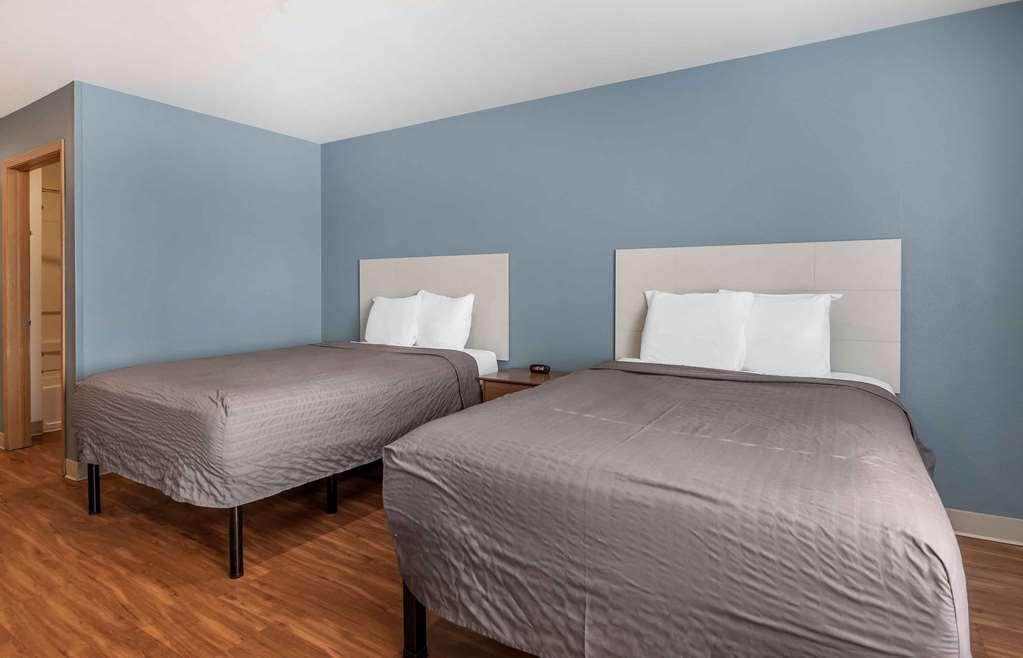Extended Stay America Select Suites - Wichita - South Room photo