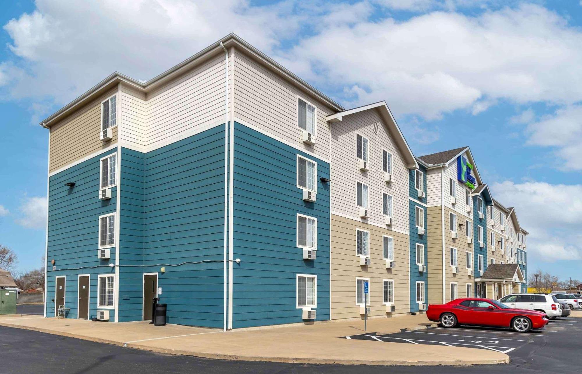 Extended Stay America Select Suites - Wichita - South Exterior photo